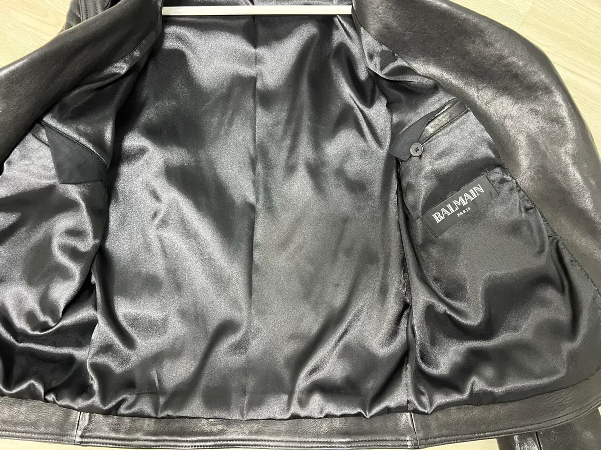 thumbnail-5